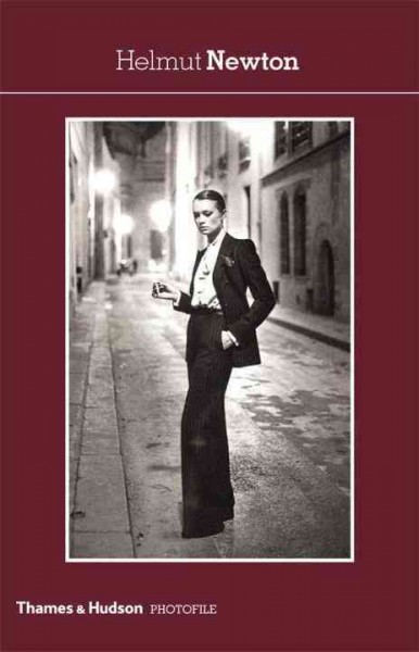 Helmut Newton / introduction by Karl Lagerfeld ; with comments by Helmut Newton.